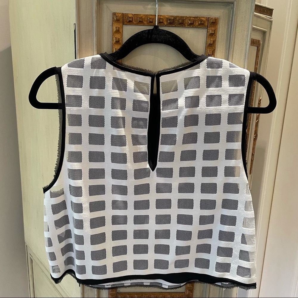 Intermix Top - Picture 3 of 3
